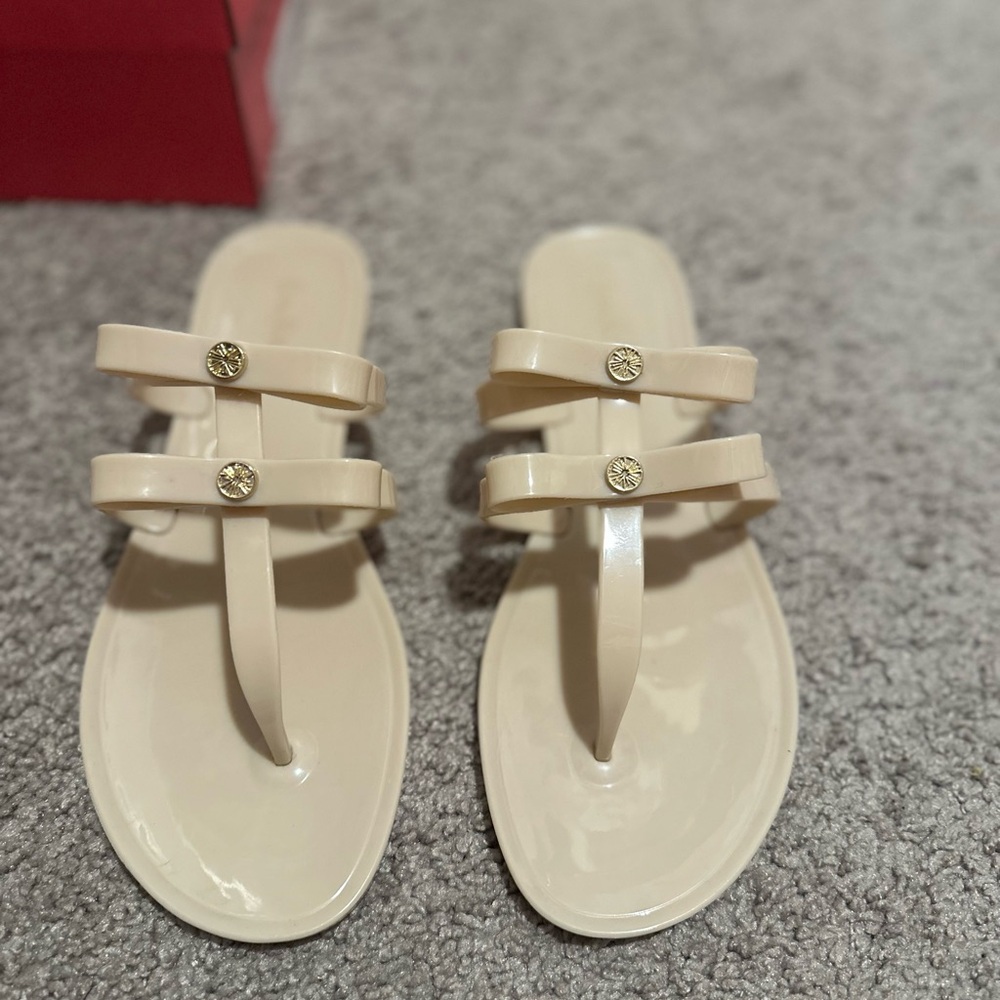 Lilly Pulitzer Harlow Jelly Sandals in Nude - Picture 7 of 10